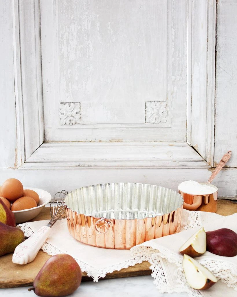 Coppermill Kitchen Vintage-Inspired Copper Fluted Cake Pan 1