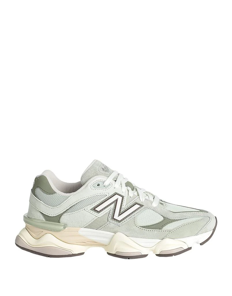 New Balance Sneakers 1