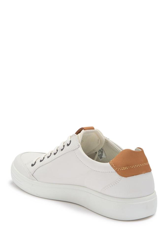 ECCO Soft Classic Low Top Sneaker