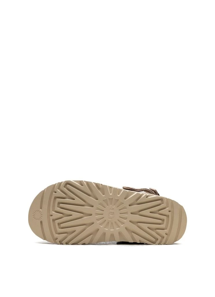 UGG Goldenstar Clog 5