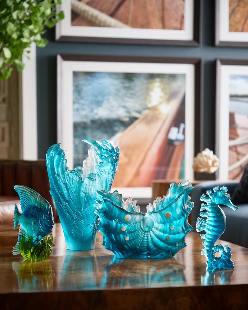 Daum Maya Blue and Green Medium Platax Fish