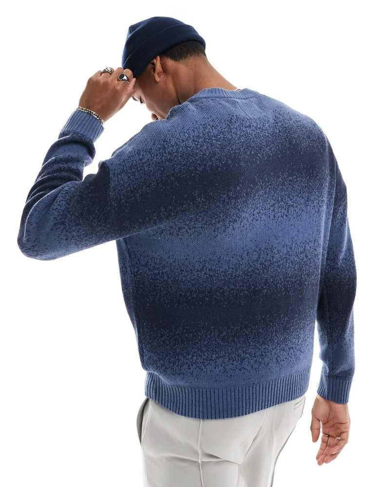 HOLLISTER Hollister knitted boxy jumper in navy ombre 4