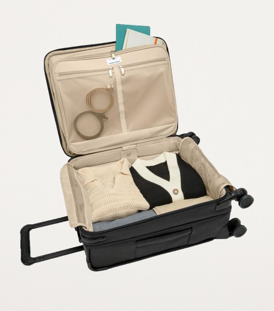 Briggs & Riley Baseline Essential Carry-On Expandable Spinner Suitcase (53cm)