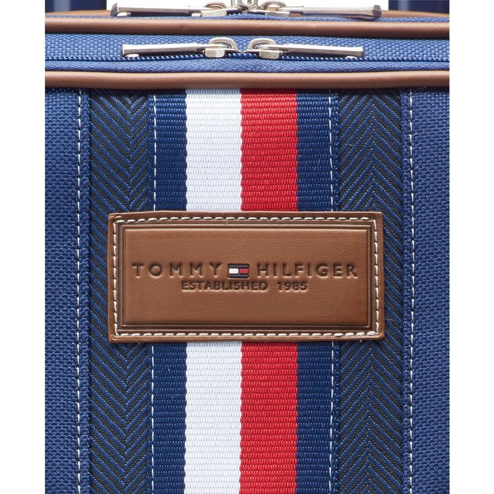 Tommy Hilfiger Logan 21" Softside Carry-On Spinner 3