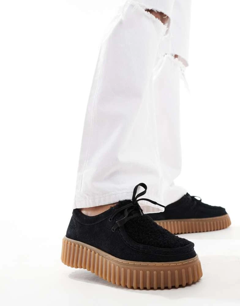 Clarks Clarks Torhill Bee in black with brown sole 1