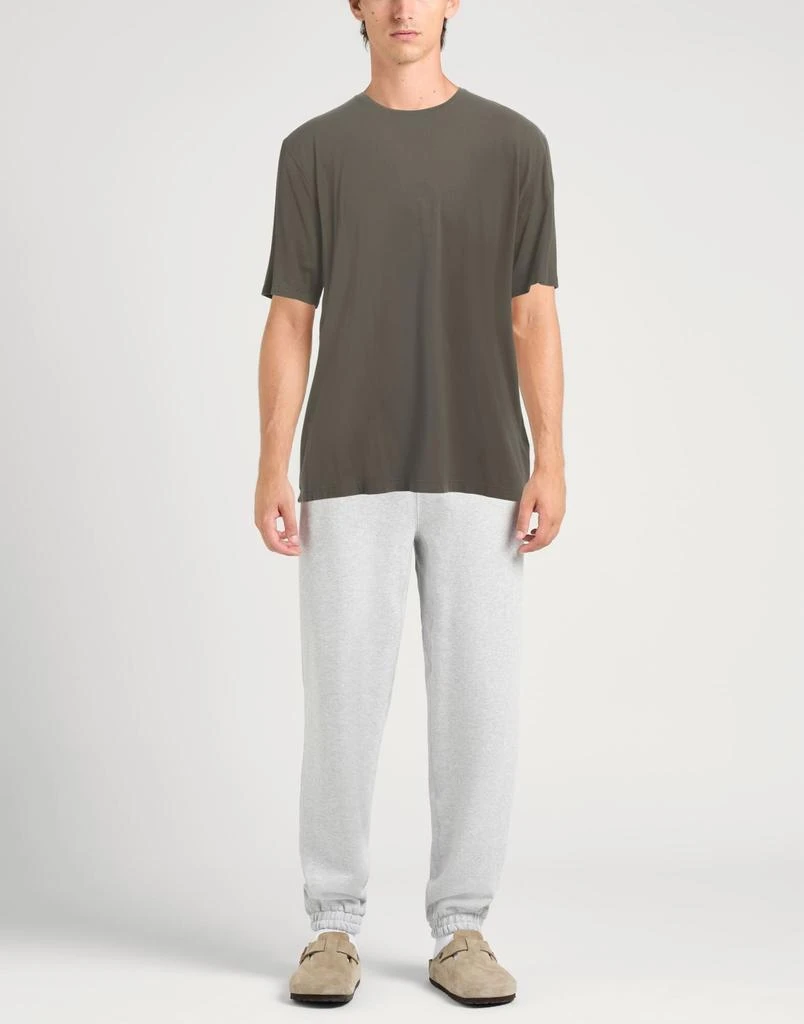 Kired Basic T-shirt 2