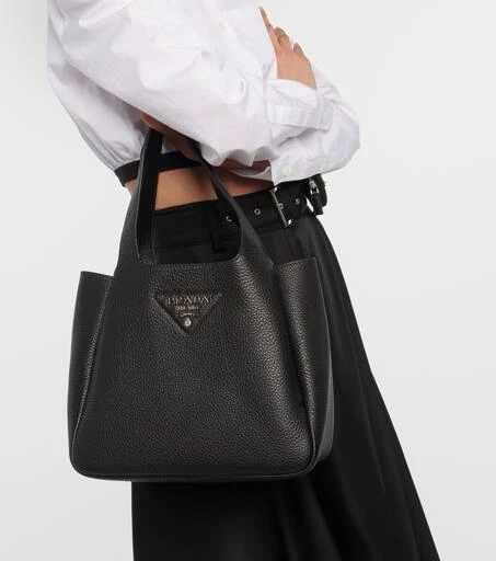 Prada Logo leather shoulder bag 2