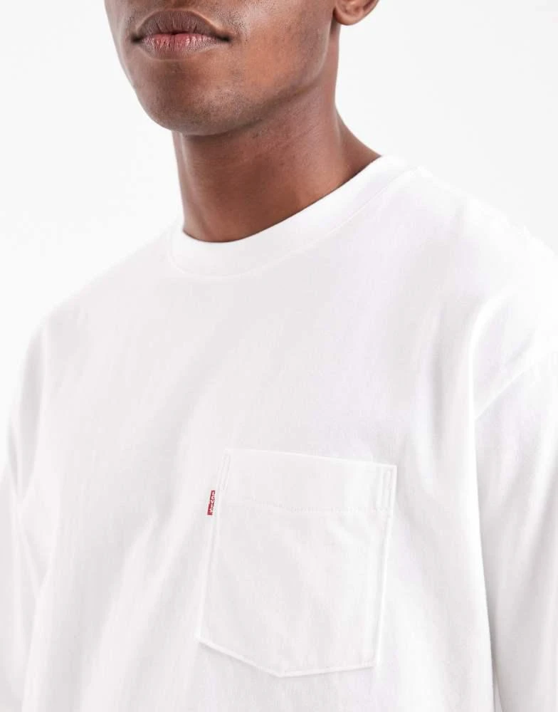 Levi
s Levi
s chest pocket tab t-shirt in white 5
