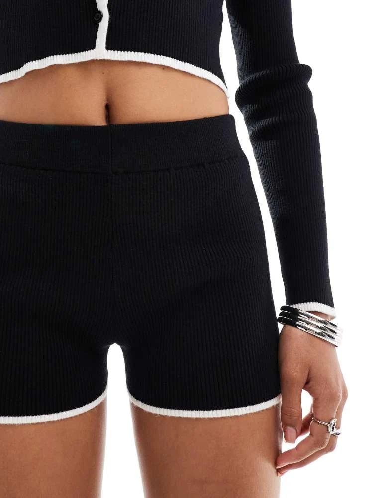 Kiss The Sky Kiss The Sky micro shorts in black 3