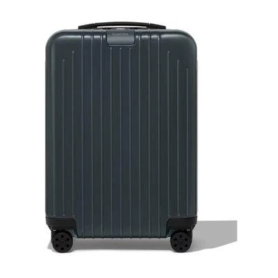 RIMOWA Essential Lite cabin luggage 1