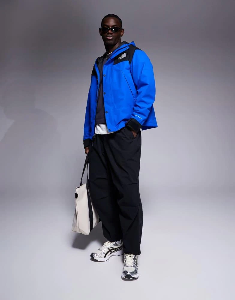 The North Face The North Face Seven Summits Mountain Mono jacket in blue 2