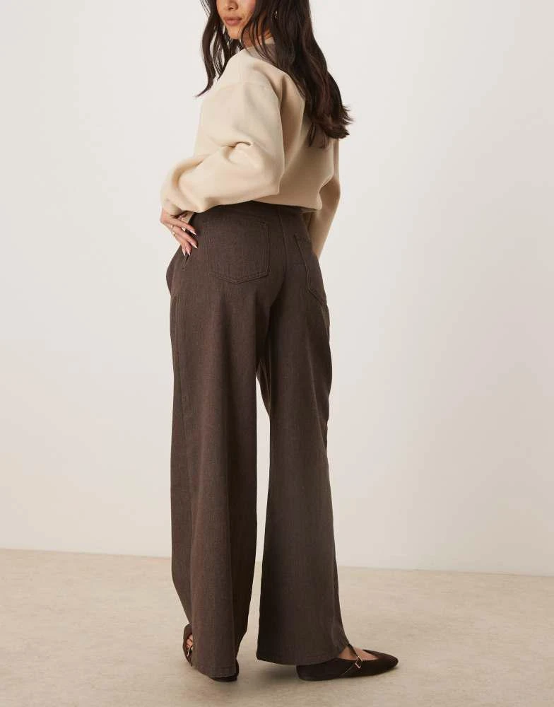 ASOS ASOS DESIGN heavyweight twill pleated trousers in brown 2