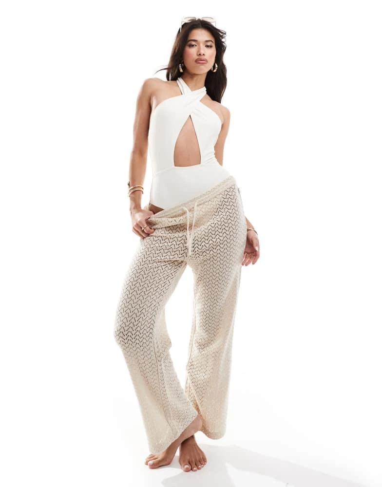 South Beach South Beach essentials wrap front swimsuit in coconut 3