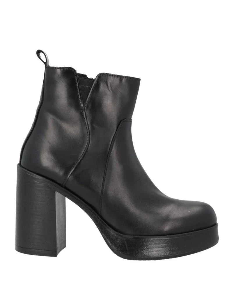 MARIKA MILANO Ankle boot 1