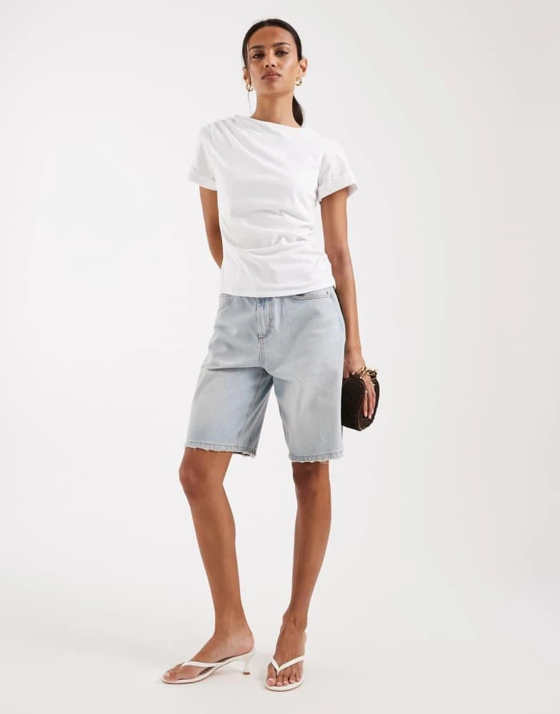 ASOS ASOS DESIGN short sleeve with ruching top in white 2