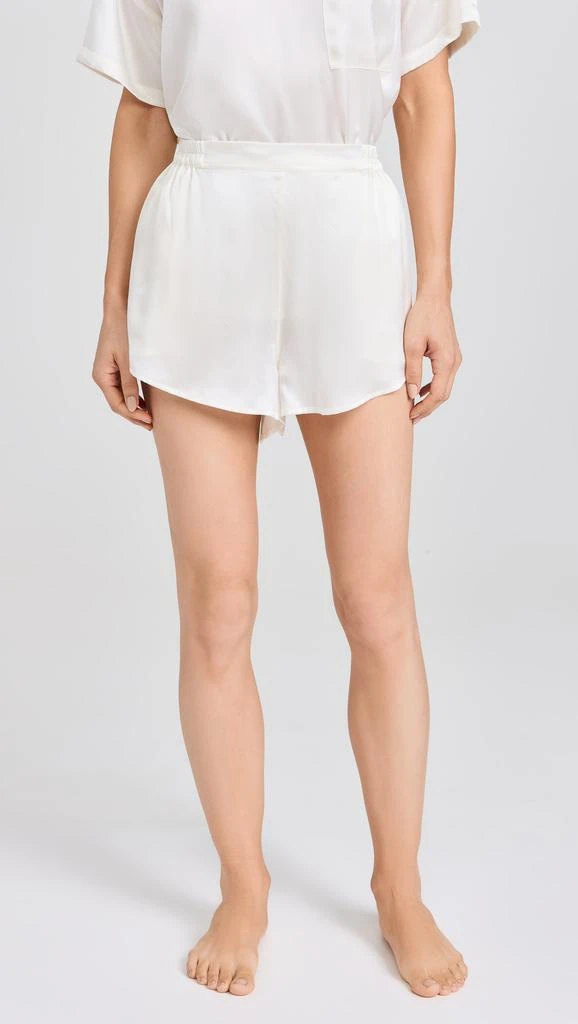 Lunya Washable Silk Tee Short Set 4