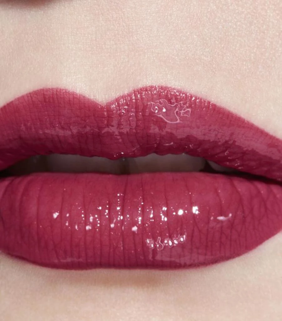 Chanel Le Rouge Duo Ultra Tenue Liquid Lip Colour 5