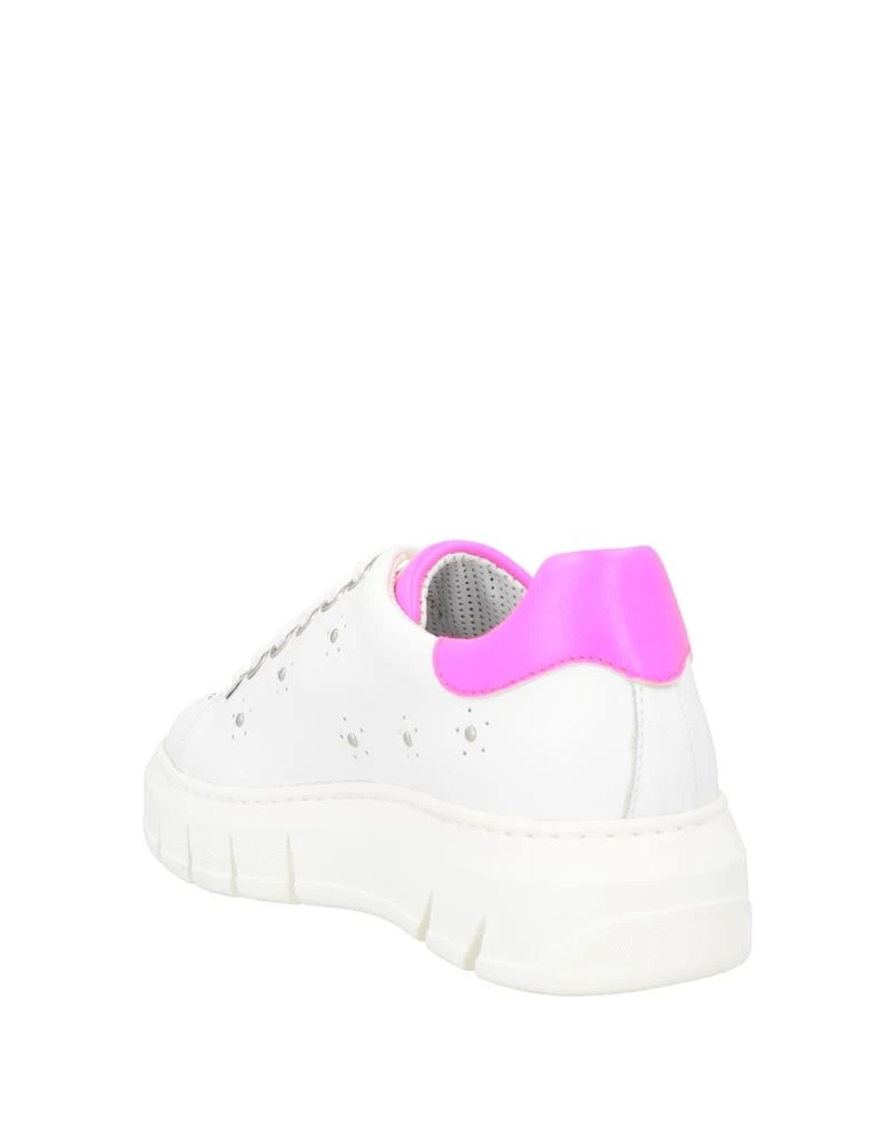 The FLEXX Sneakers 3