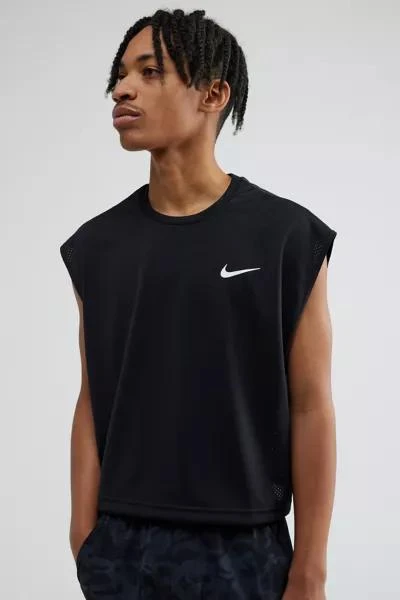 NIKE Nike UO Exclusive Cropped Swim Shirt 2