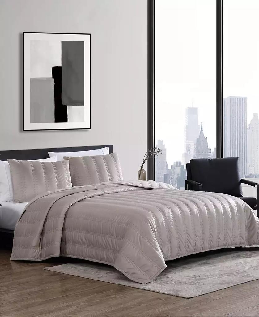 Vera Wang Linear Stitch Velvet 3-Pc. Quilt Set