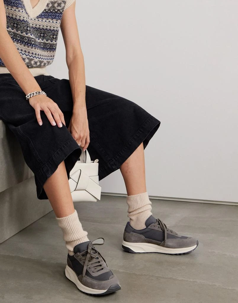 WOMAN by COMMON PROJECTS Sneakers 4