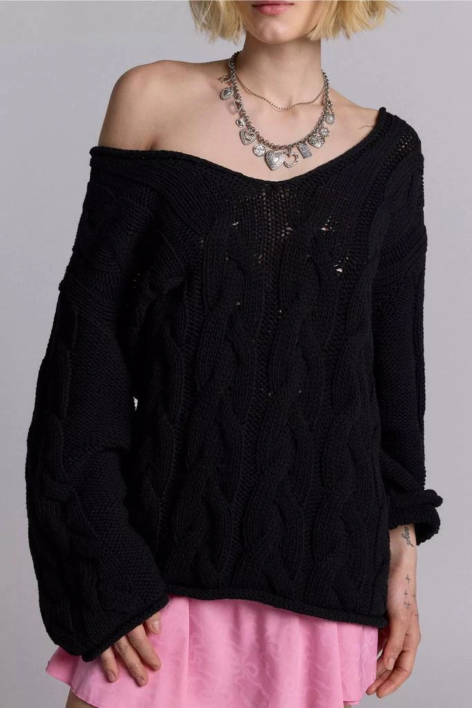 BDG BDG Skylar Oversized Cable Knit Sweater 2