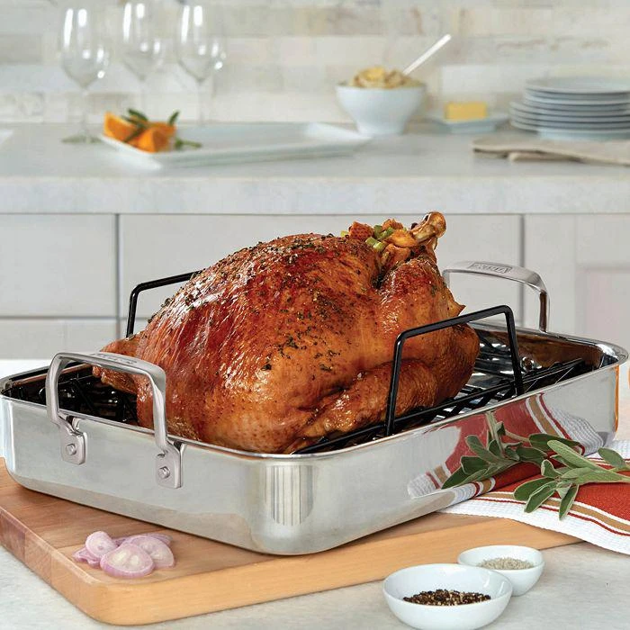 Viking 3 Ply Roasting Pan and Carving Set 9