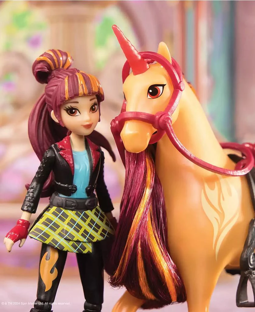 Unicorn Academy Valentina Cinder Set with 2 Riding Toys 2