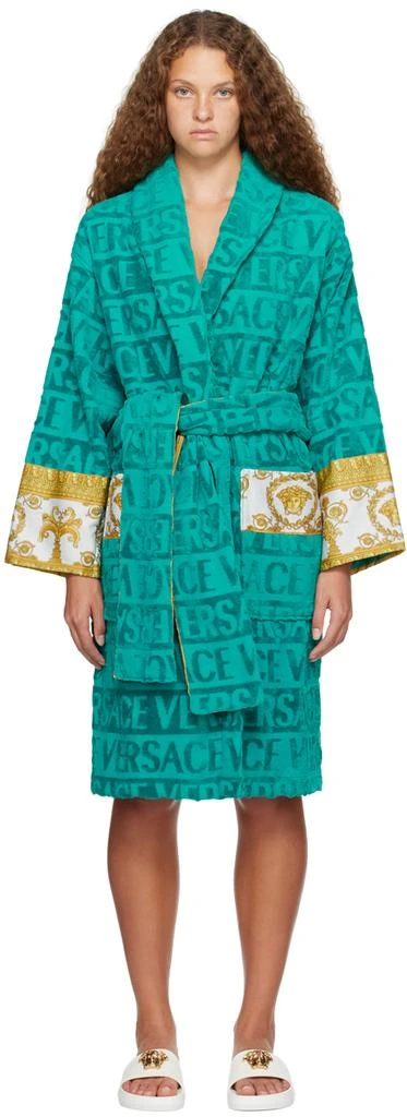 Versace Blue
I Heart Baroque
Robe