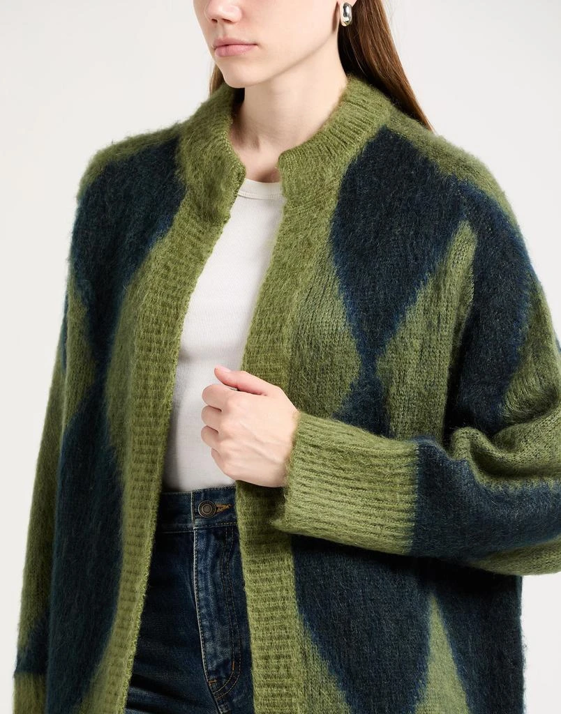 CARACTÈRE Cardigan 4