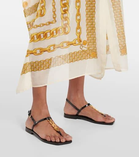 Versace V2025 Chain leather thong sandals 4