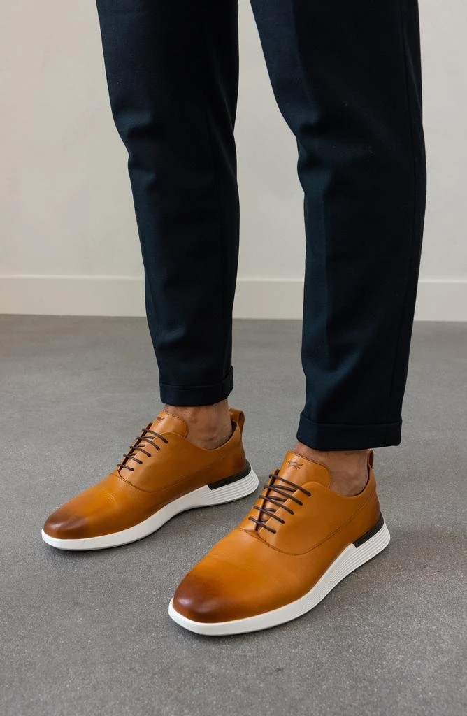 Crossover<sup>™</sup> Longwing Plain Toe Oxford – On Sale  display picture 2