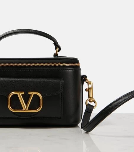 Valentino VLogo Locò Mini leather makeup bag 6