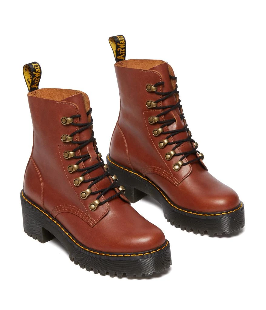 Dr. Martens Leona 1