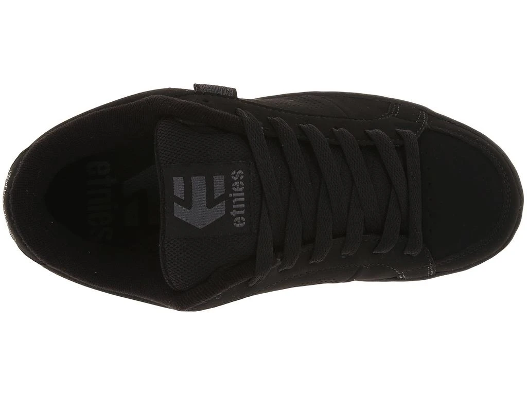 etnies Kingpin 2