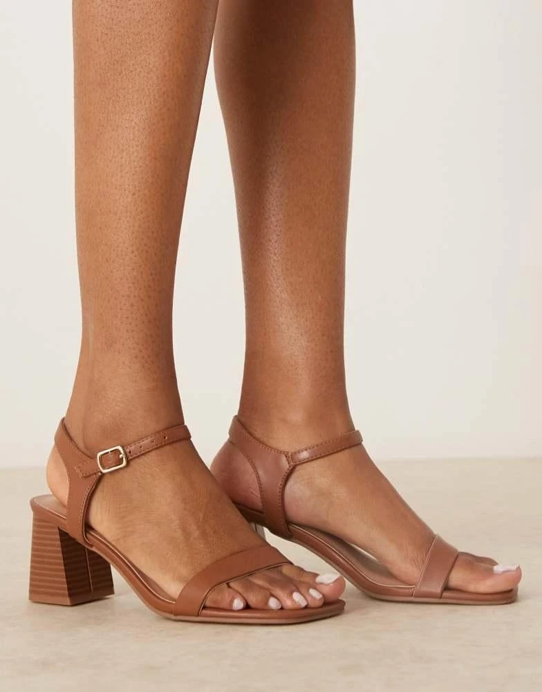 New Look New Look block heeled sandal in tan 2