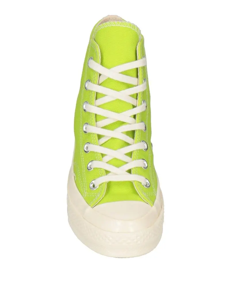 Converse Sneakers 2