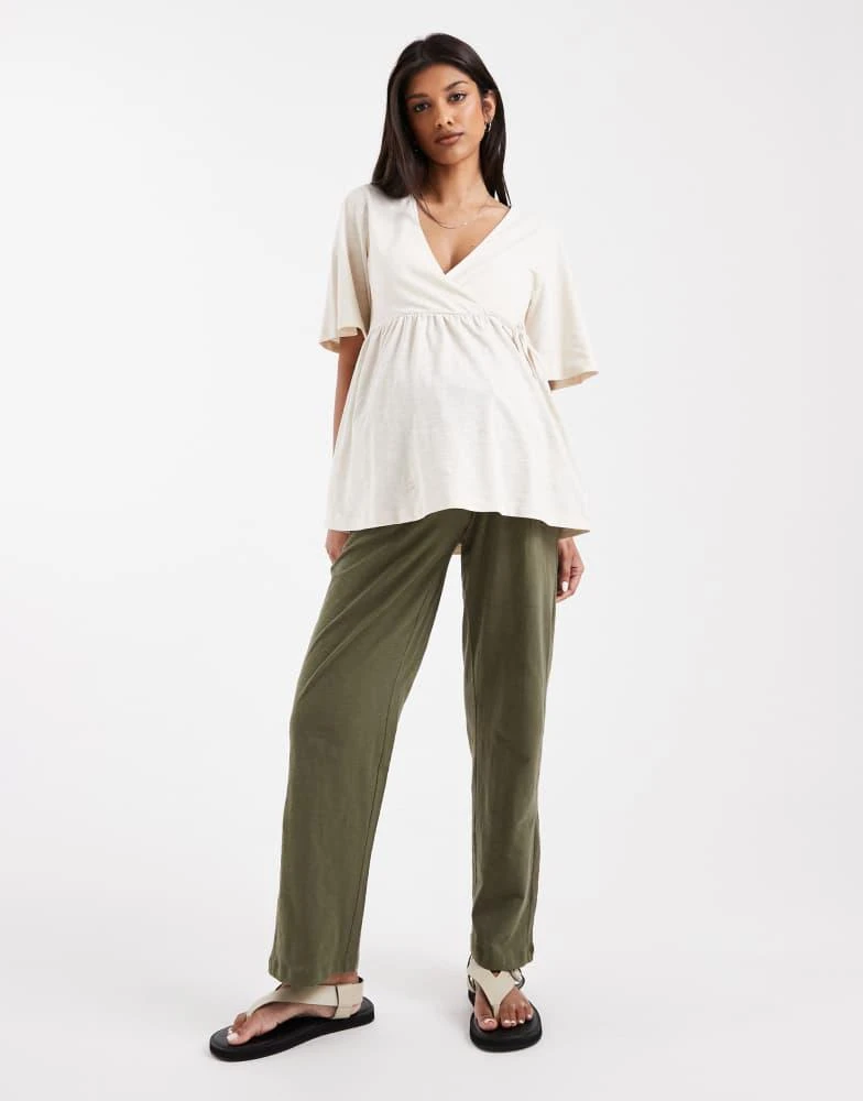 Mama.licious Mamalicious Maternity short sleeve nursing wrap detail jersey top in cream 2