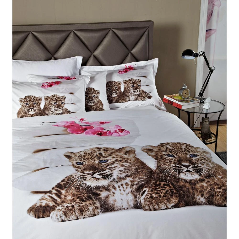 Dolce Mela Duvet Cover Sheets Set, Baby Leopards 3