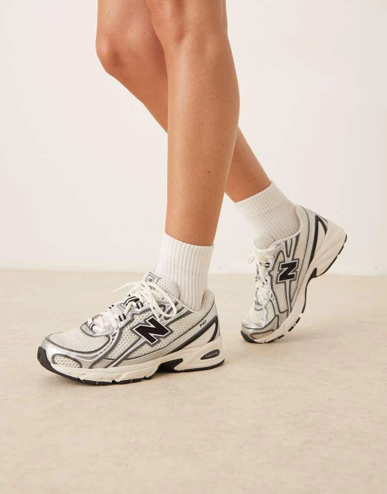 New Balance New Balance 740 unisex trainers in white, beige and black 1