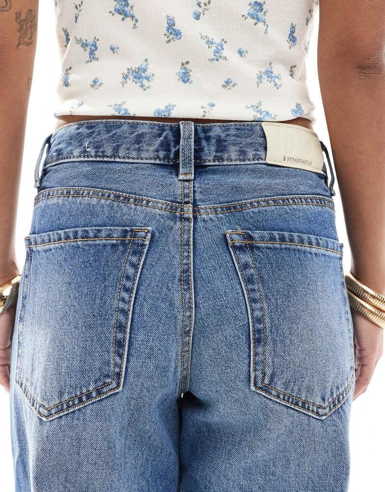 Stradivarius Stradivarius Petite D92 denim straight jeans in dark wash 4