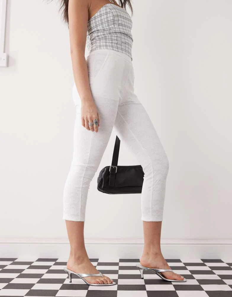 Amy Lynn Amy Lynn lace capri pants in white 3