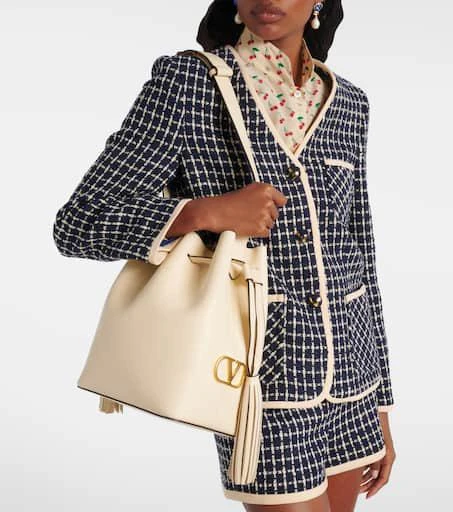 Valentino So Seau leather bucket bag 2