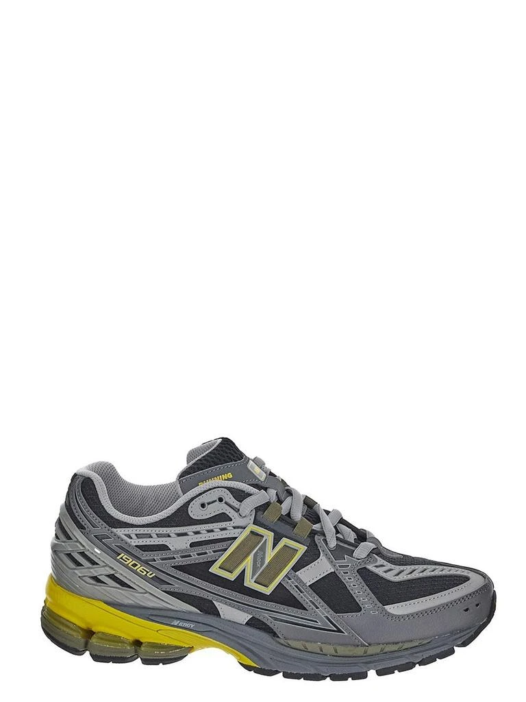 New Balance 1906 Sneakers 1