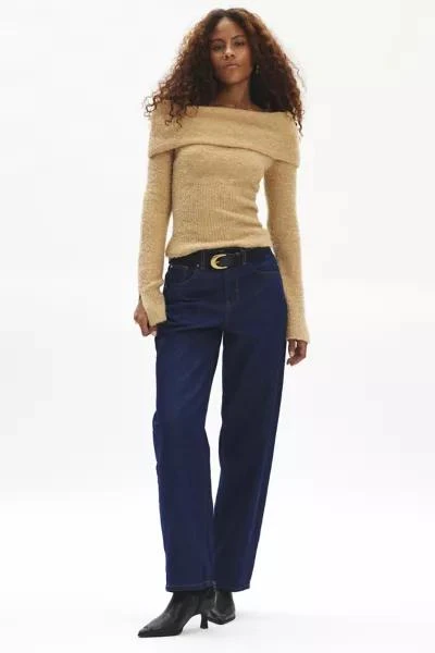 Kimchi Blue Kimchi Blue Isabel Cozy Off-The-Shoulder Sweater 2