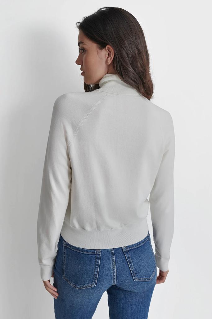 DKNY TURTLENECK SWEATER