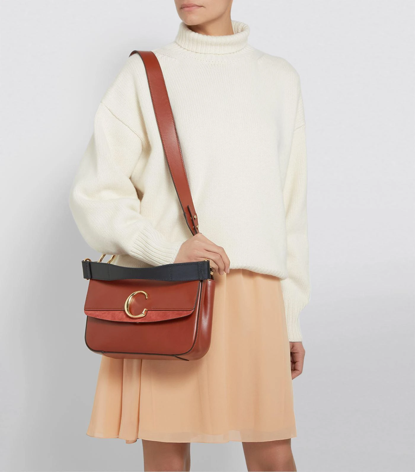 Chloé Small Leather Chloé C Bag 2