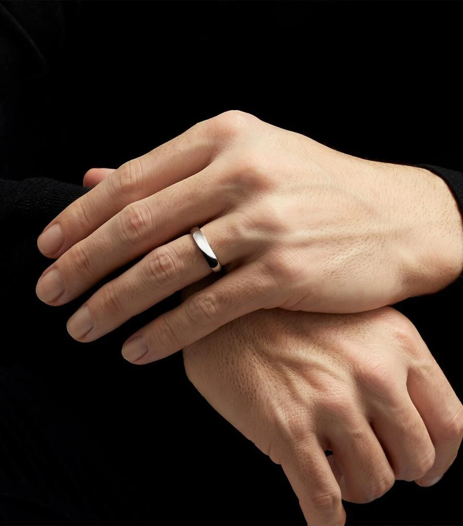 Graff Platinum D-Shape Ring 3