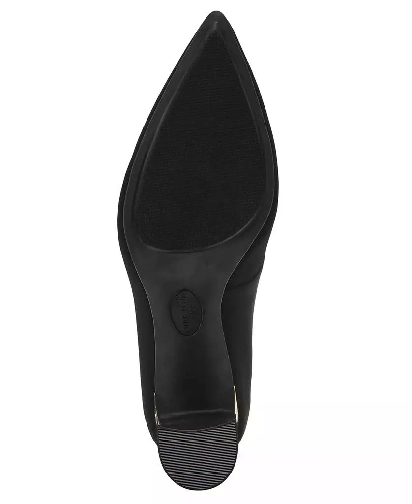 Anne Klein Women's Barstow Pointed Toe Dress Pumps 6