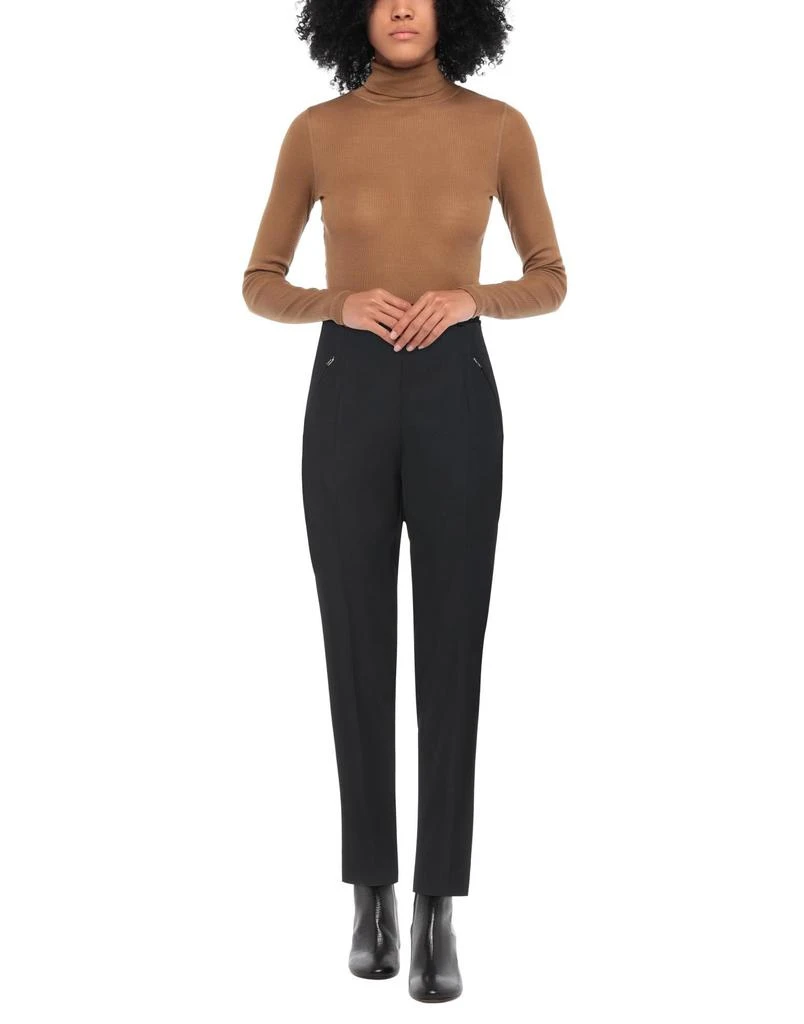 MAISON MARGIELA Casual pants 2